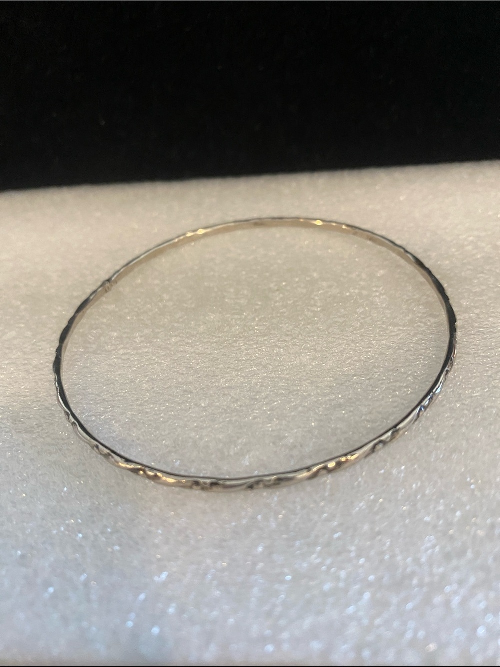 Delicate Silver-Tone Hammered Bangle Bracelet